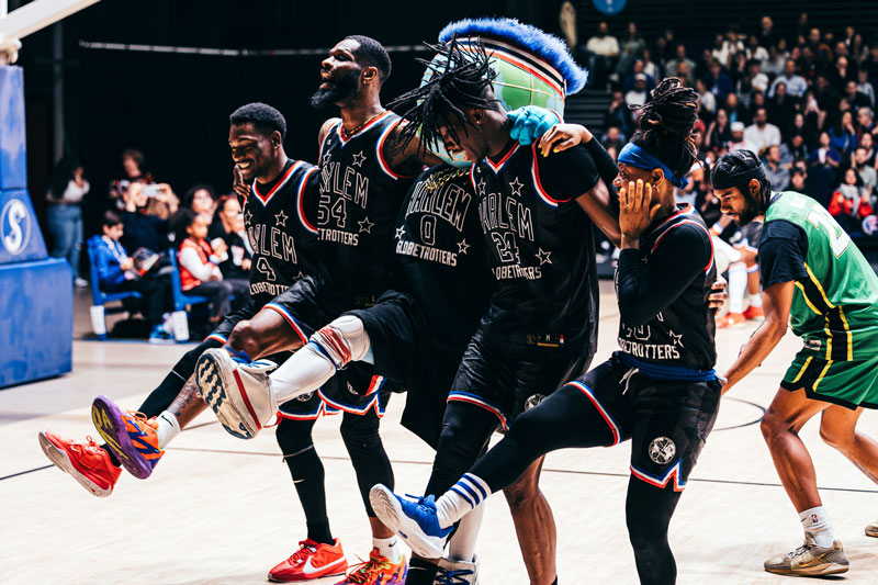 picture HARLEM GLOBETROTTERS