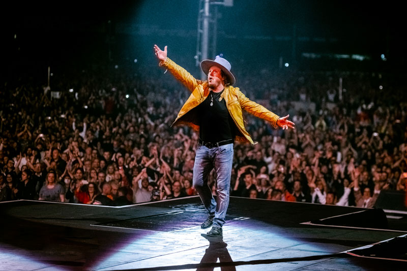 picture ZUCCHERO