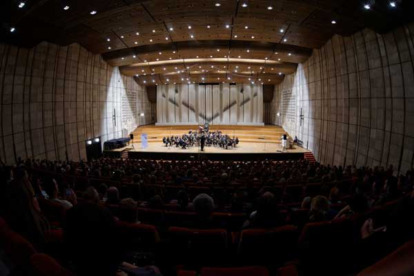 picture SAXOPHOBIA: Koncert 60-členného saxofónového orch.