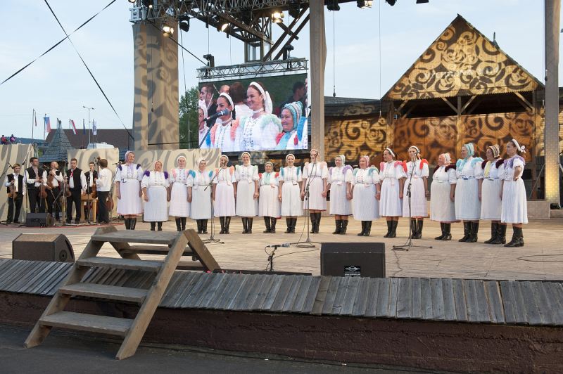 picture 61. ročník Folklórneho festivalu Východná 2015