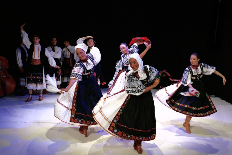 picture Tanečné divadlo Ifjú Szivek - Listy