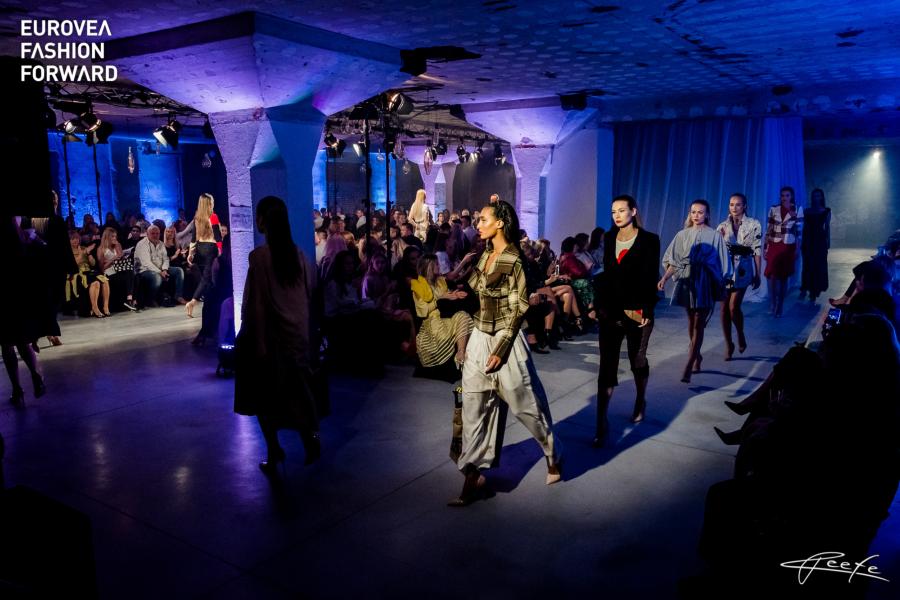 picture EUROVEA FASHION FORWARD