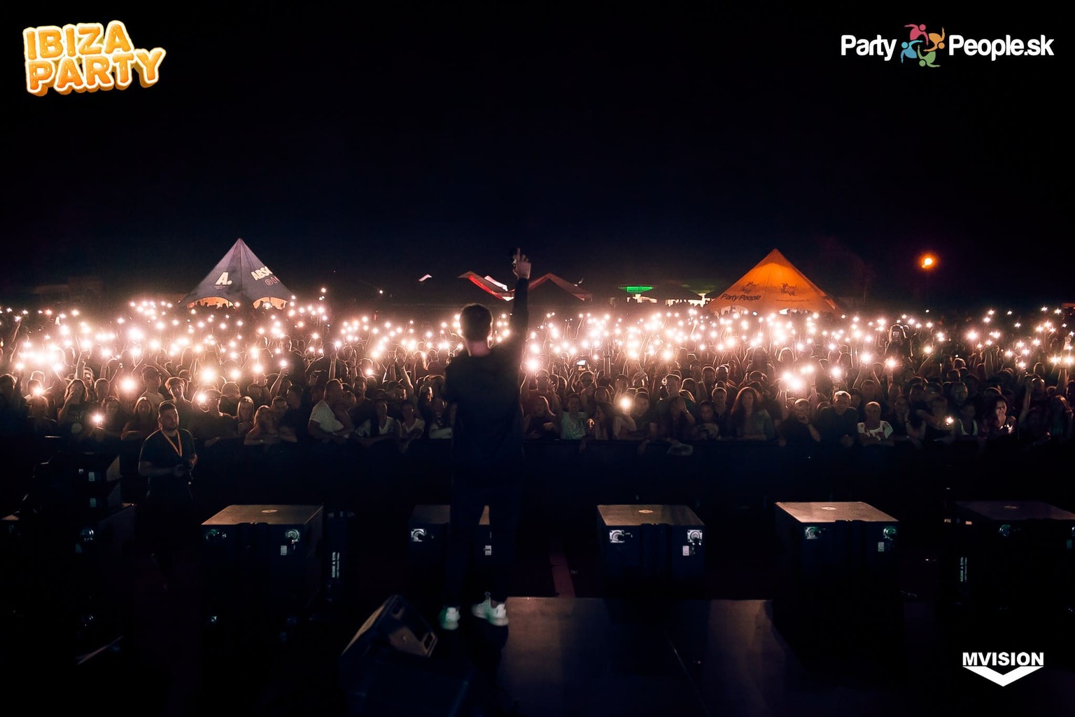 picture IBIZA PARTY 2024 open air
