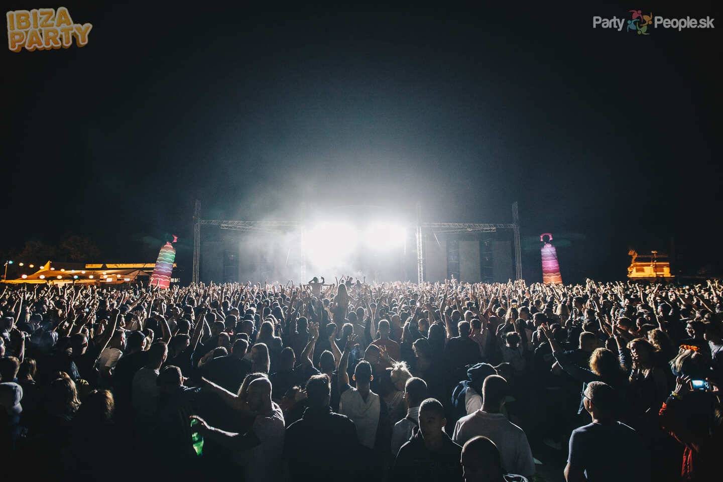 picture IBIZA PARTY 2024 open air
