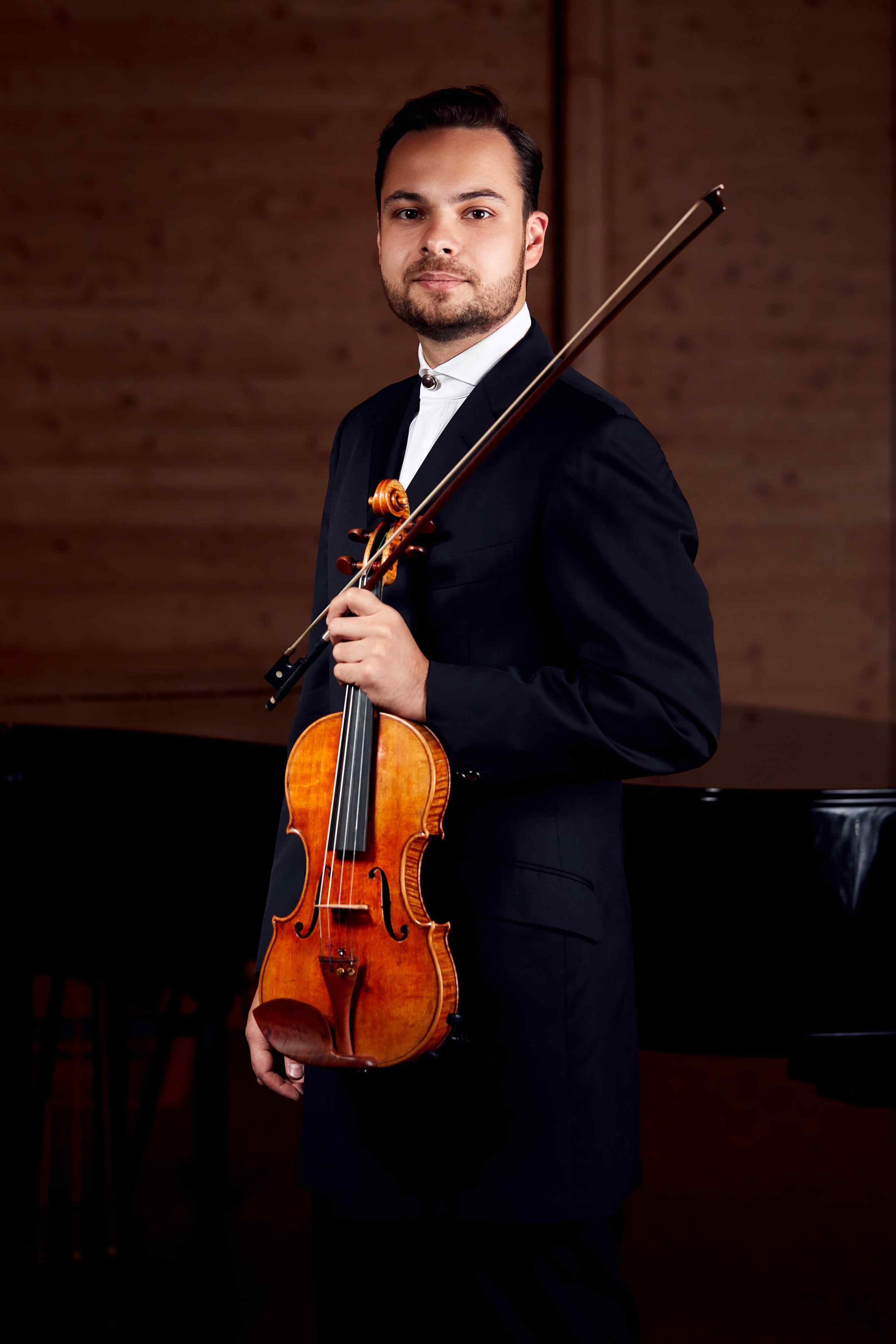 picture Dalibor Karvay & Komorný orchester Sinfonietta Bratislava