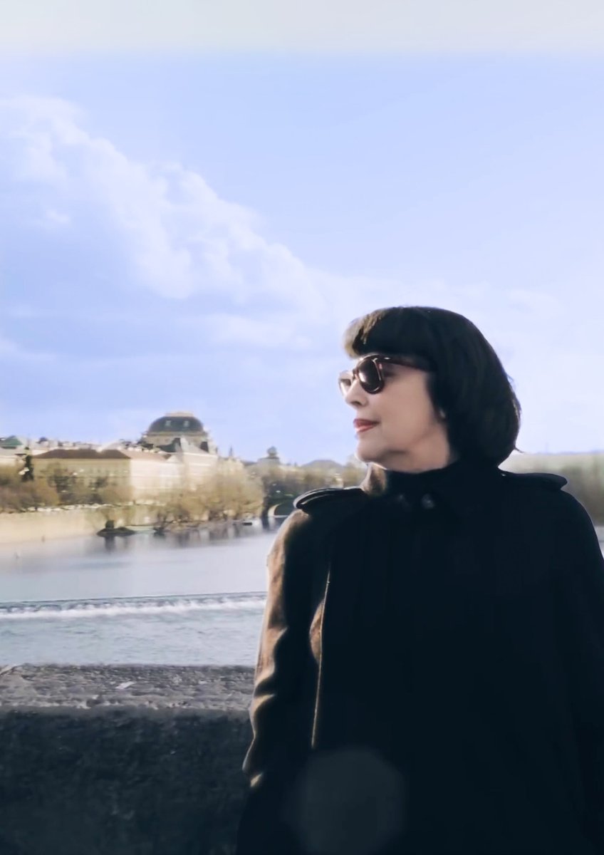 picture MIREILLE MATHIEU 2027