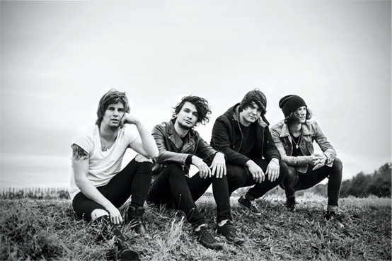 picture The Paranoid - Anjeli spia tour 2015